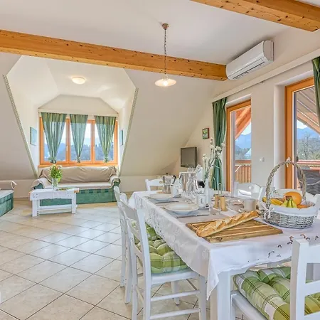 Apartments Apart Bled アパート ブレッド