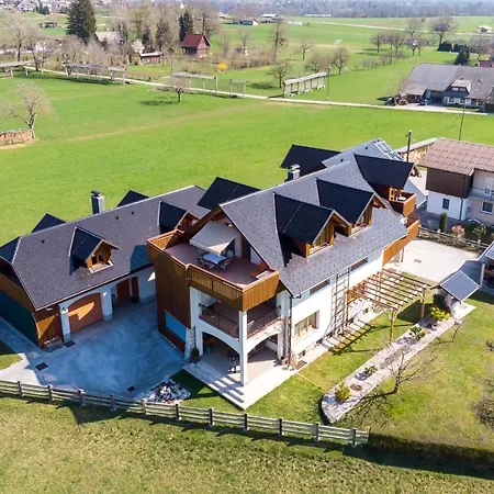 Apartments Apart Bled شقة *