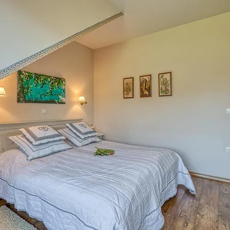 Apartments Apart Bled アパート ブレッド