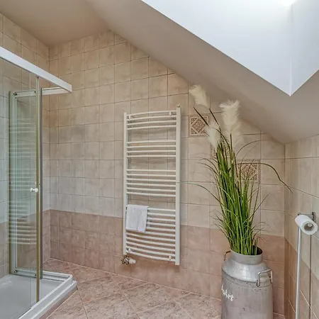 شقة Apartments Apart Bled بليد