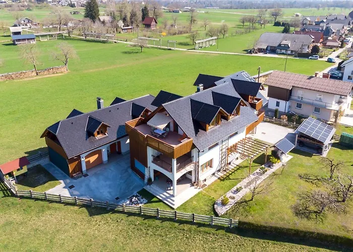 Apartments Apart Bled شقة *