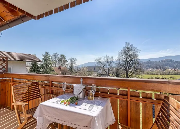 Apartments Apart Bled شقة بليد